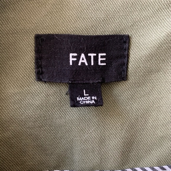 Fate Distressed Utility Vest - NWOT - Picture 5 of 7